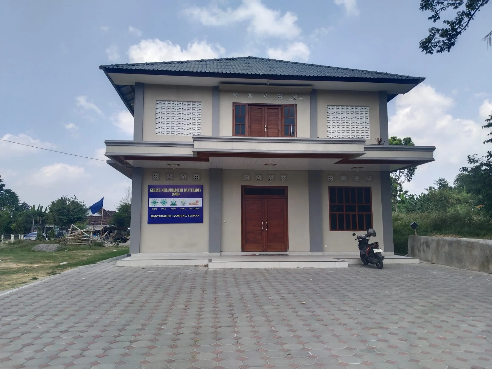 Gedung Muhammadiyah Banyuraden di Sukunan