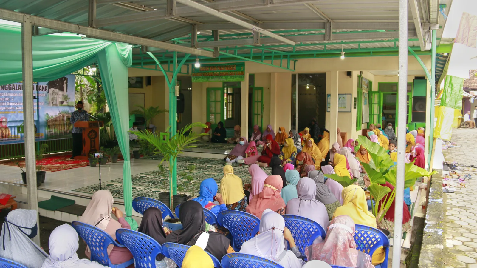 03 2022 11 13 Penggalangan Dana Masjid Darussalam