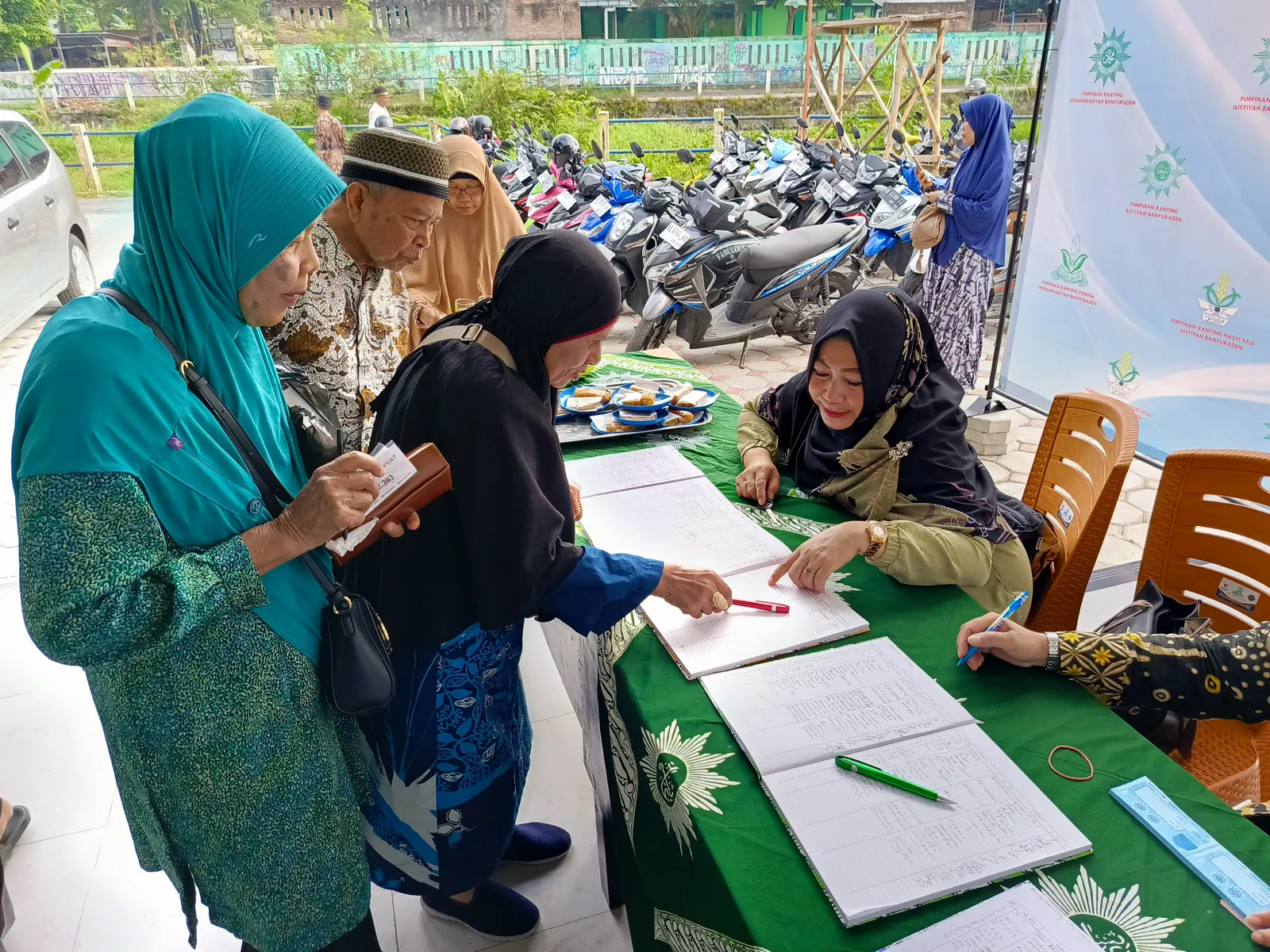 07 2025 10 19 Pengajian Ahad Wage