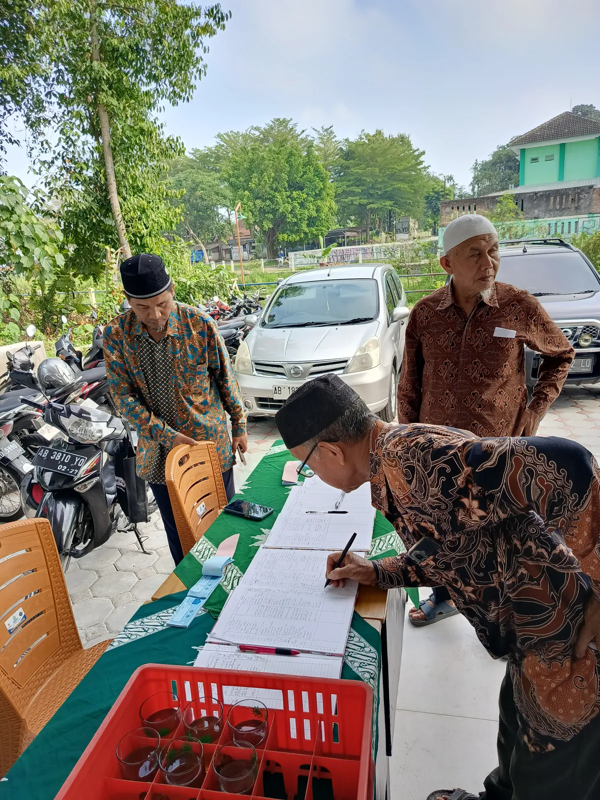 09 2025 10 19 Pengajian Ahad Wage